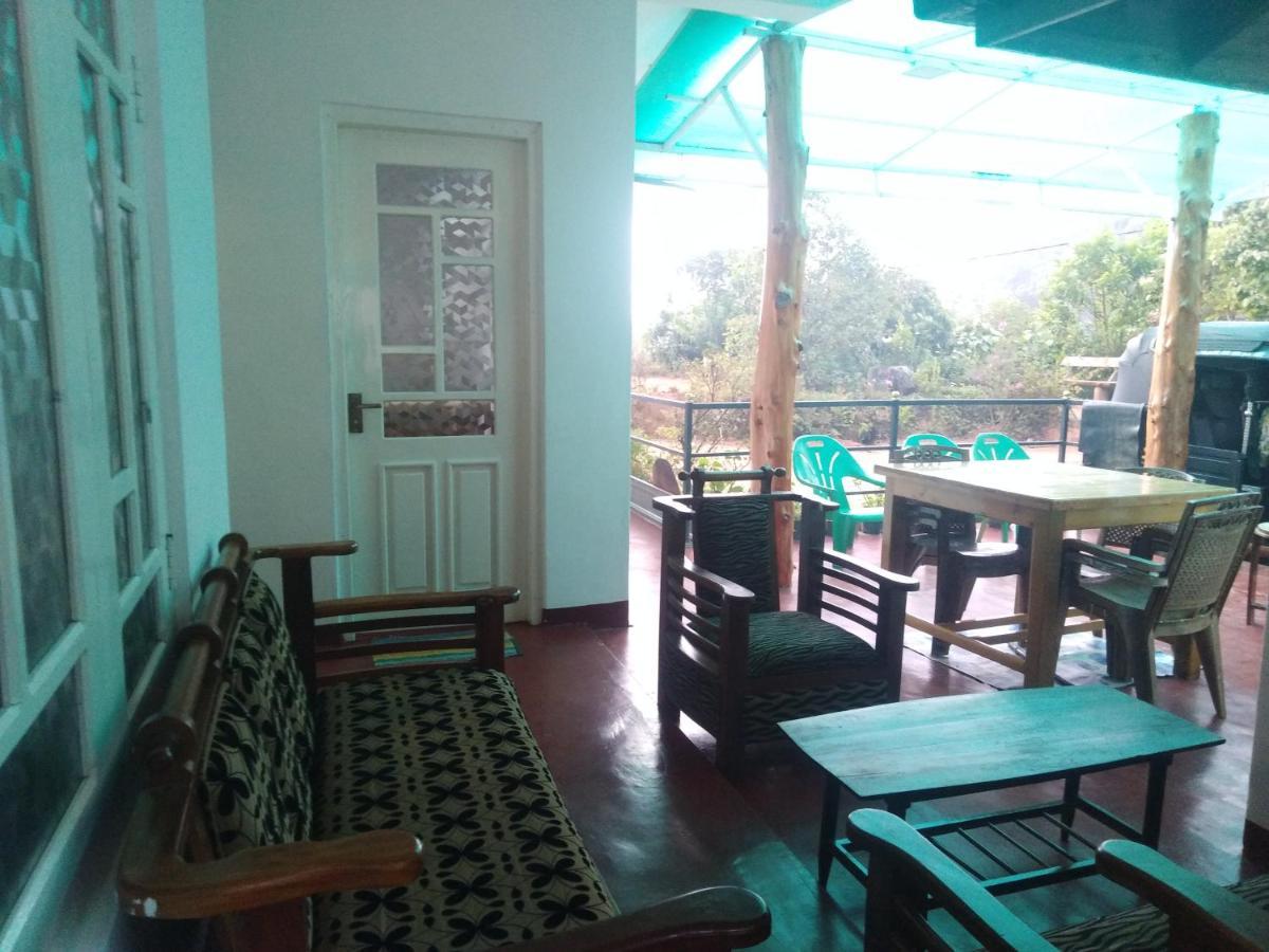 Forest Cyniciam Homestay Ohiya Esterno foto